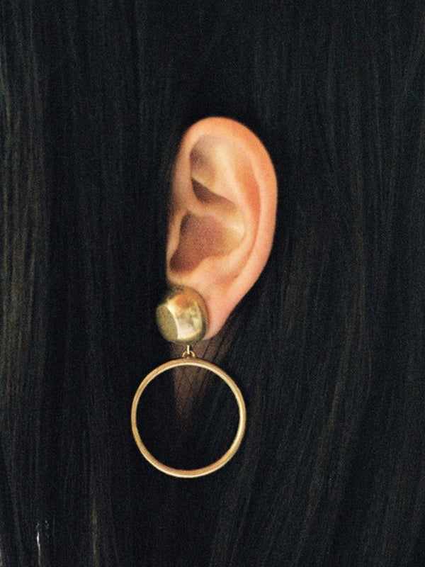 Lepagón Aro Bola Earrings in Brass