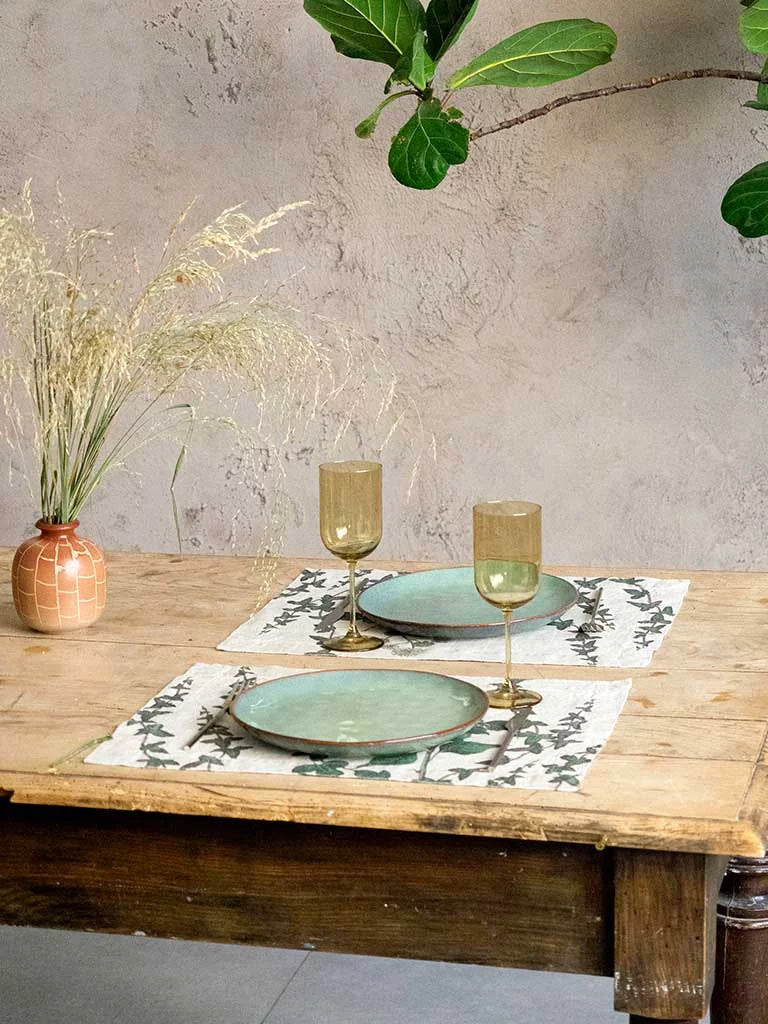 Linoroom Ivy Placemat Set of 2 in Natural