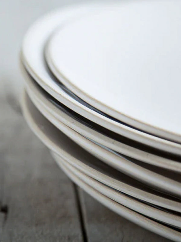 Wonki Ware Organic Sand Dinner Plate in White