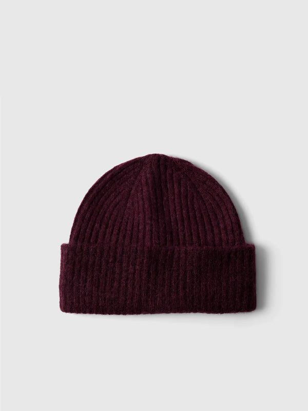 Selected Lulu Beanie in Fig Melange