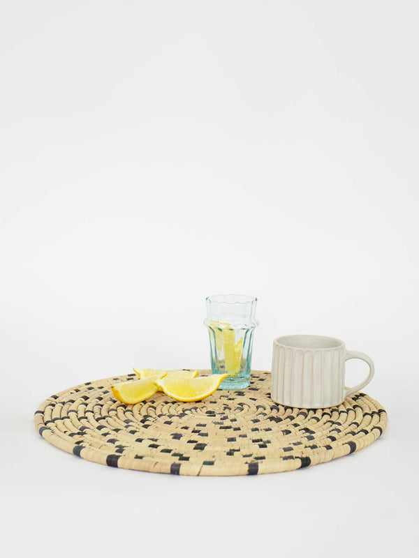 Afro Art Palm Dot Trivet in Natural and Black