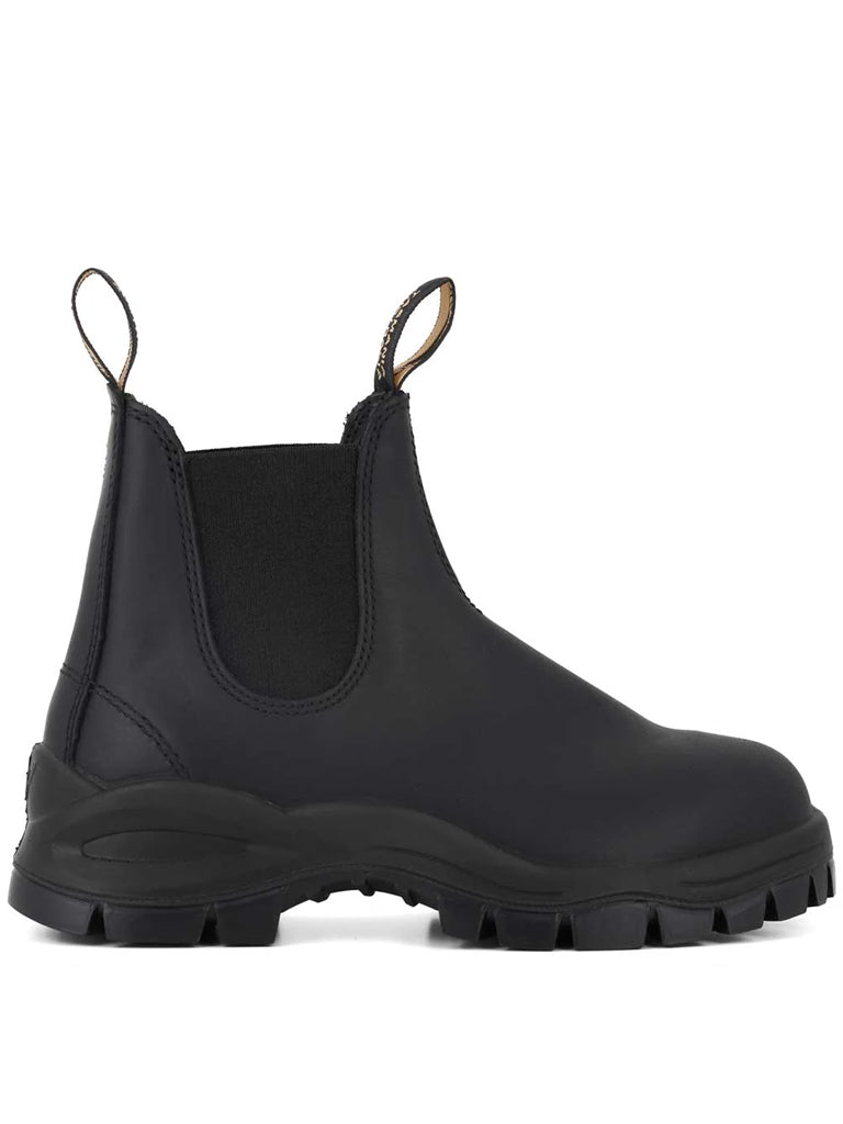 Blundstone Lug Boot in Black