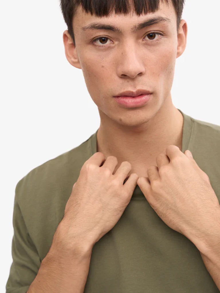 Colorful Standard Classic Organic T-Shirt in Olive