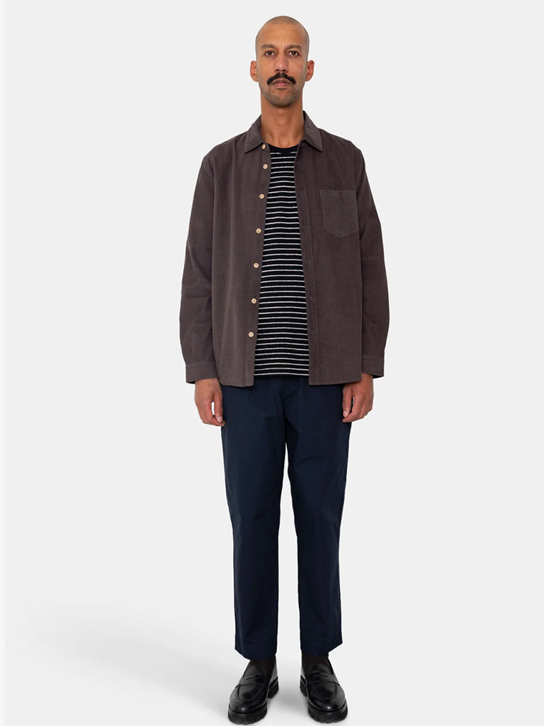 Folk Direction Babycord Shirt in Black Grape
