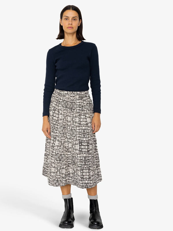 Folk Full Seam Skirt in Maze Print