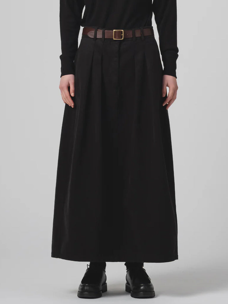 Girls of Dust Bulb Skirt in Black