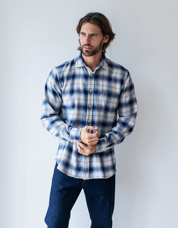Hartford Ombre Flannel Shirt in Navy Natural
