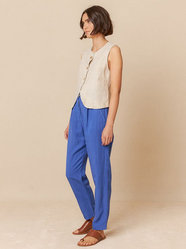 Indi & Cold Linen Waistcoat in Stone