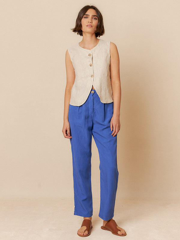 Indi & Cold Linen Waistcoat in Stone