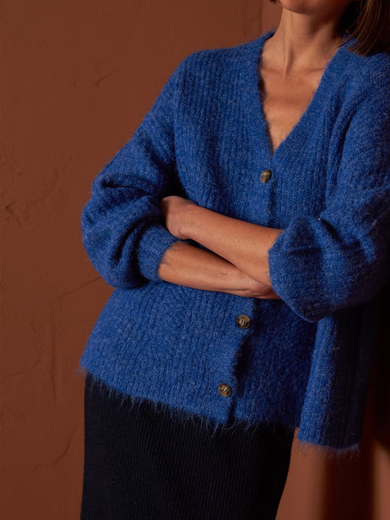 Indi & Cold Oversize Cardigan in Azul