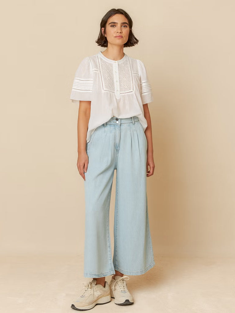 Indi & Cold Pleated Trousers in Light Denim