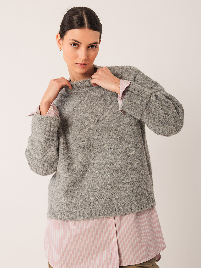 Indi & Cold Turtleneck Sweater in Grey