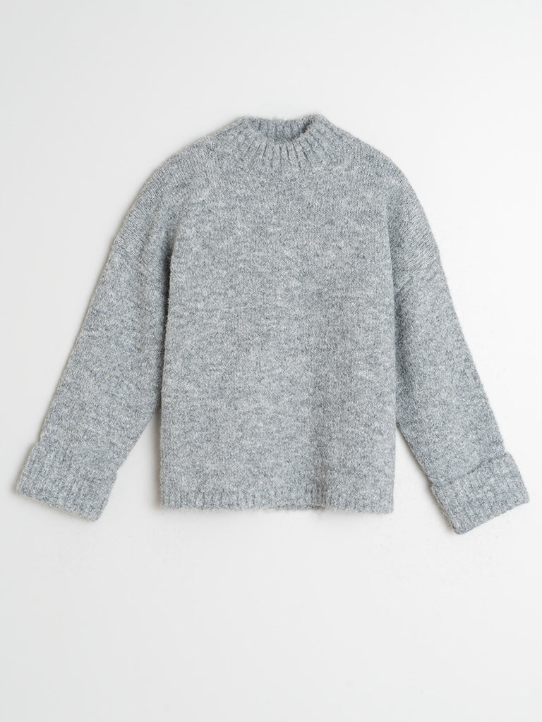 Indi & Cold Turtleneck Sweater in Grey