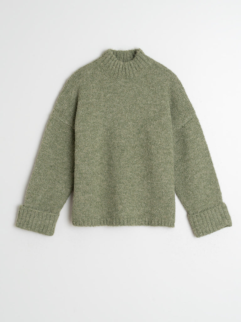 Indi & Cold Turtleneck Sweater in Mint