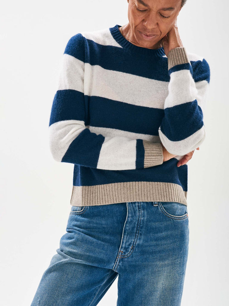 Jumper 1234 Contrast Stripe Crew in Navy Lily Brown