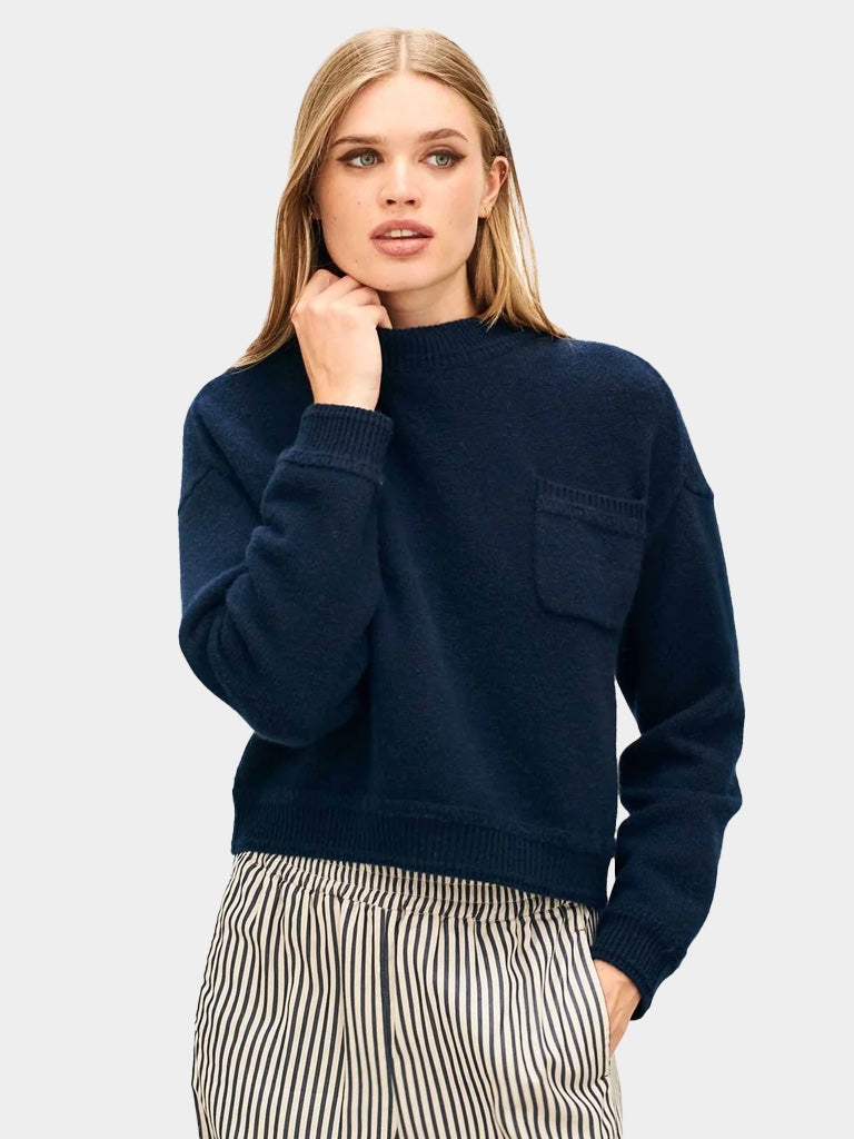 Jumper 1234 Heavy Pocket Turtle Sweater in New Navy