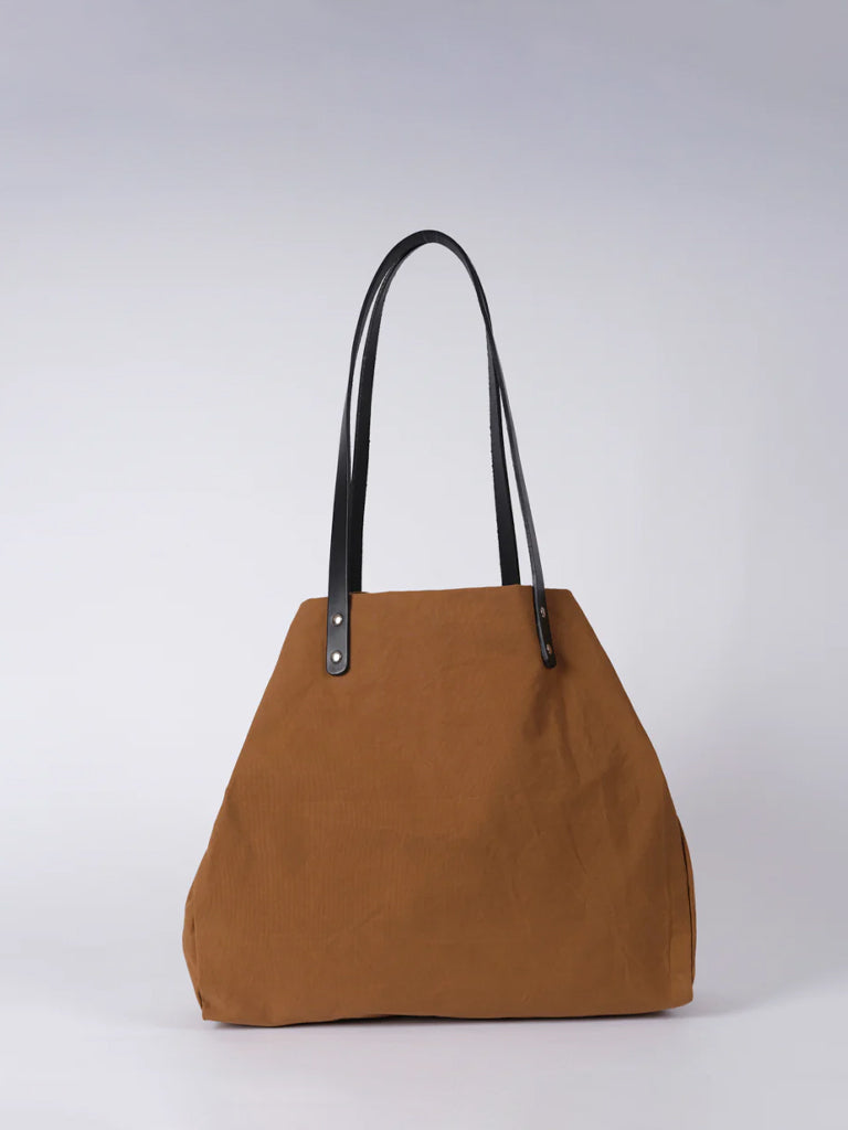Kate Sheridan Midi Tote Bag in Tawny