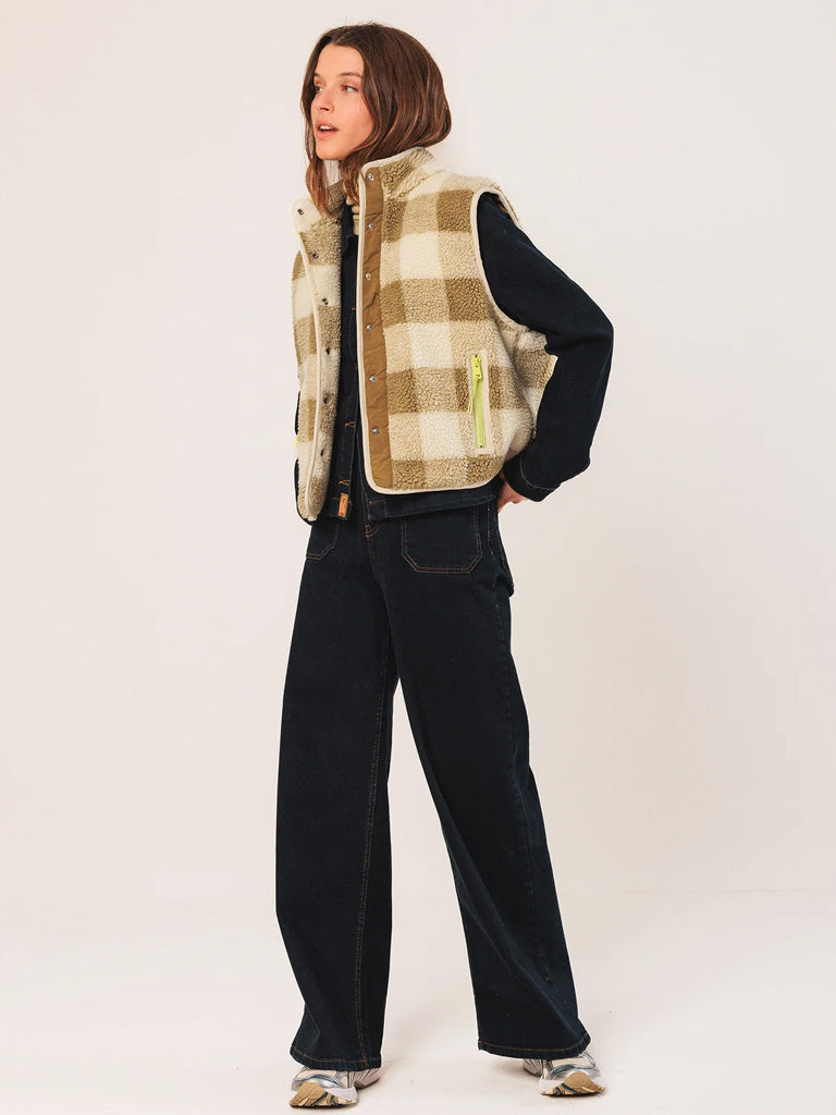 Indi & Cold Teddy Plaid Vest in Olive