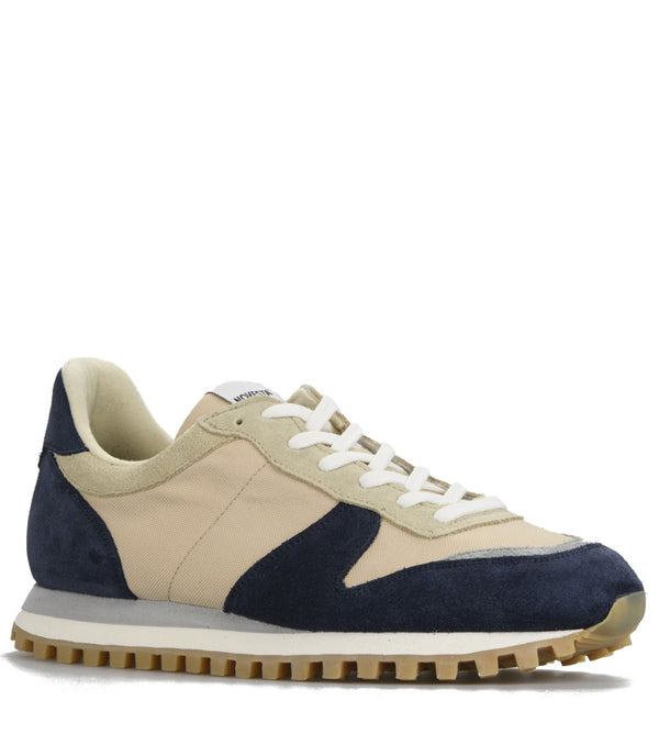 Novesta Marathon Trail Trainers in Navy Beige