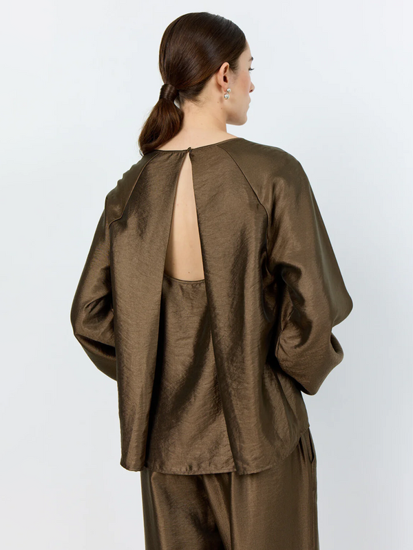 Levete Room Nessa Top in Walnut