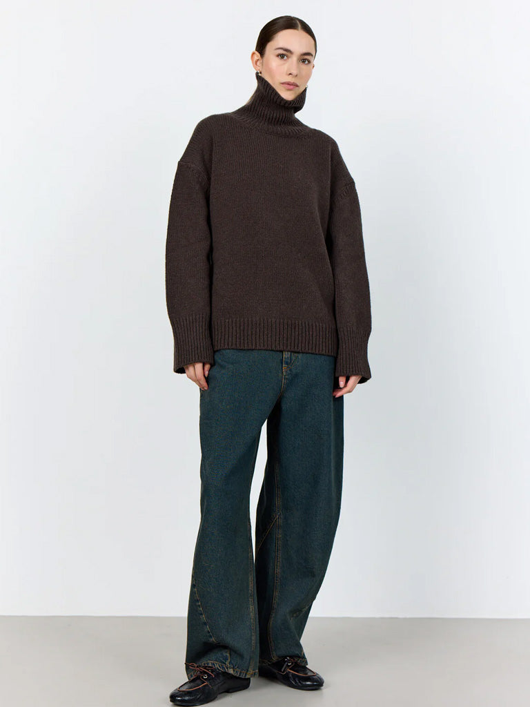 Levete Room Perle Roll Neck Sweater in Coffee