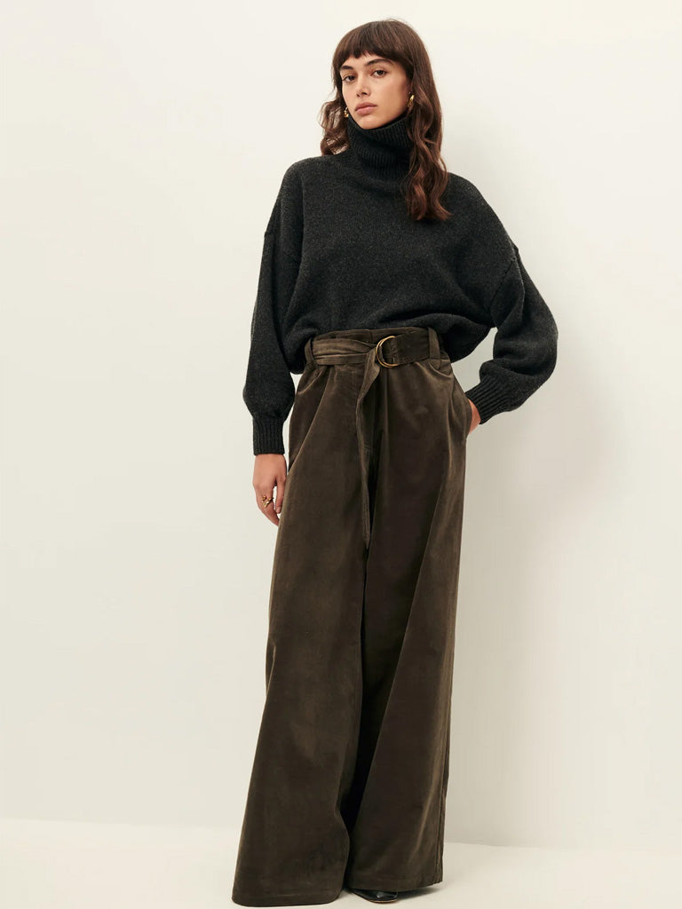 Sessun Darm Velvet Trousers in Lichen