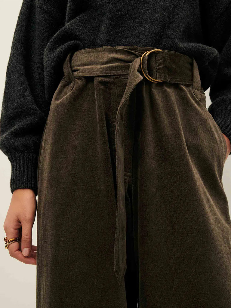 Sessun Darm Velvet Trousers in Lichen