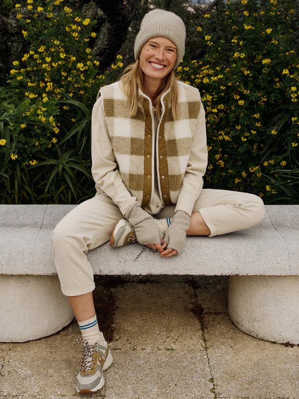 Indi & Cold Teddy Plaid Vest in Olive