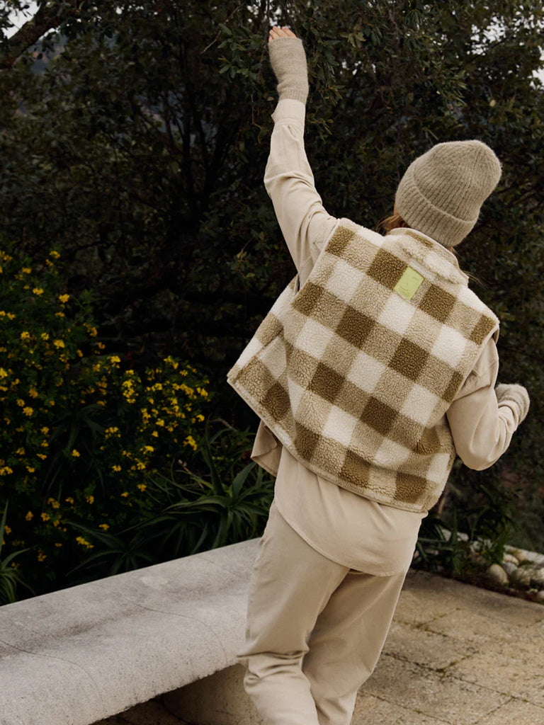 Indi & Cold Teddy Plaid Vest in Olive