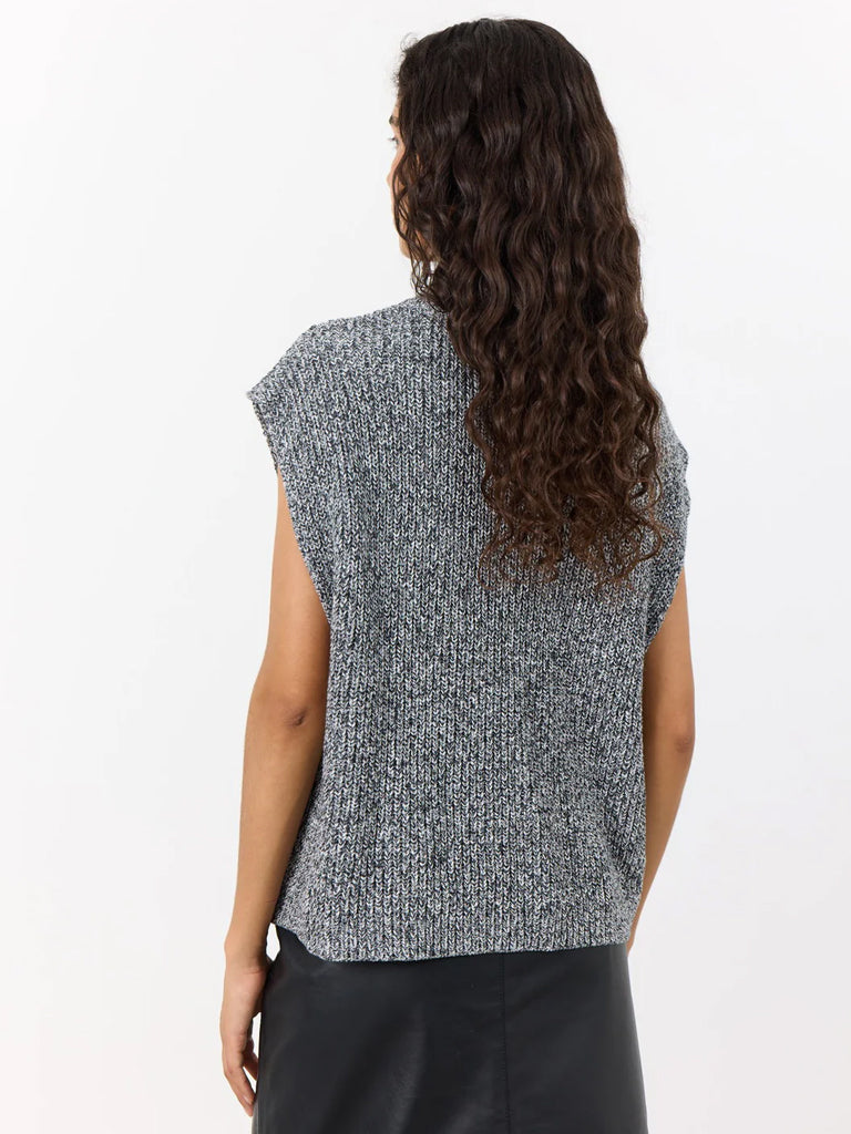 Levete Room Ibbi Tank in Black Grey