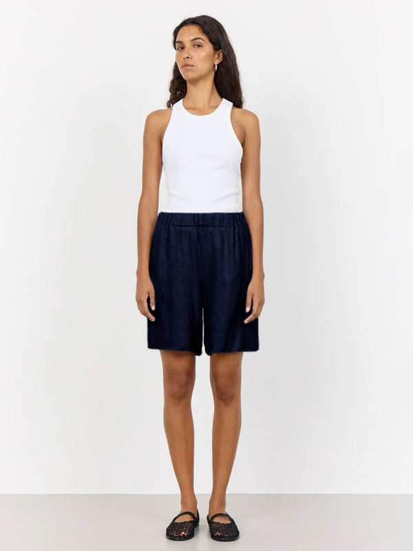 Levete Room Naja Linen Shorts in Navy