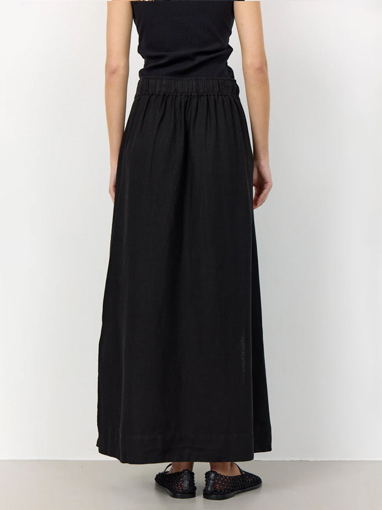 Levete Room Naja Linen Skirt in Black