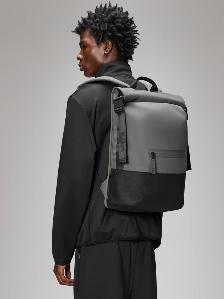 Rains Trail Rolltop Bag in Grey