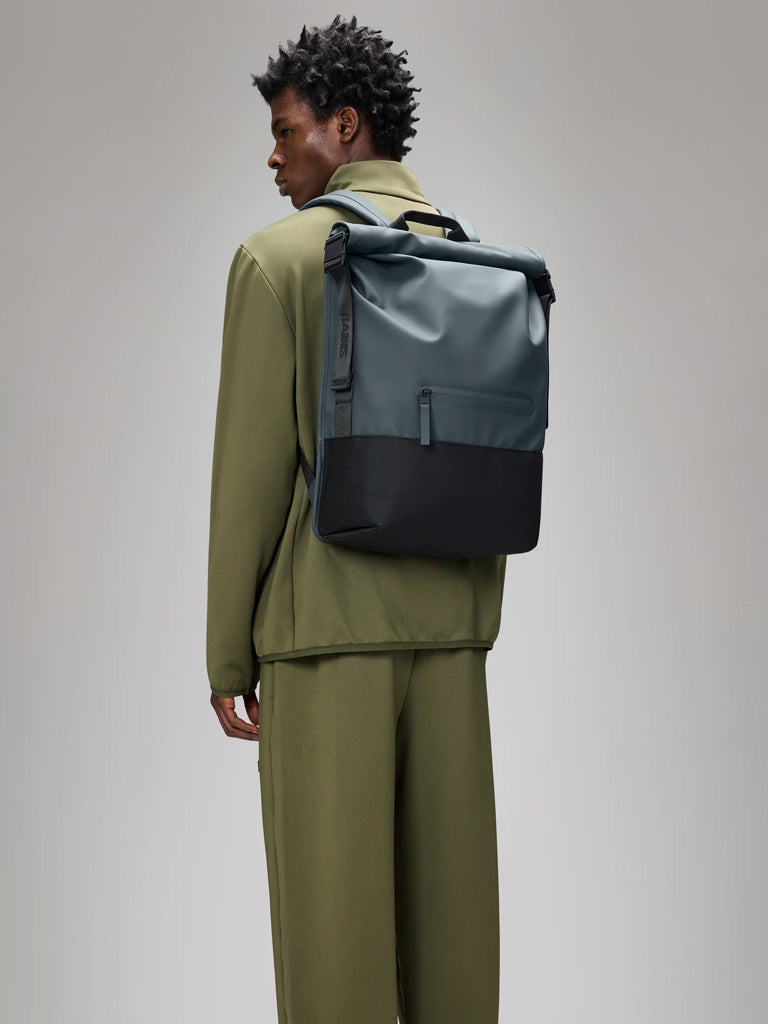 Rains Trail Rolltop Bag in Lagoon