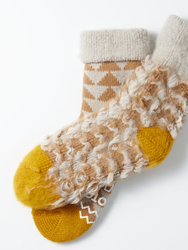 Rototo Comfy Room Socks in Beige Gold