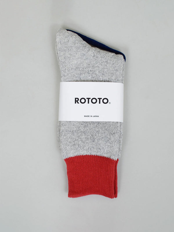 Rototo Contrast Socks in Red Light Grey