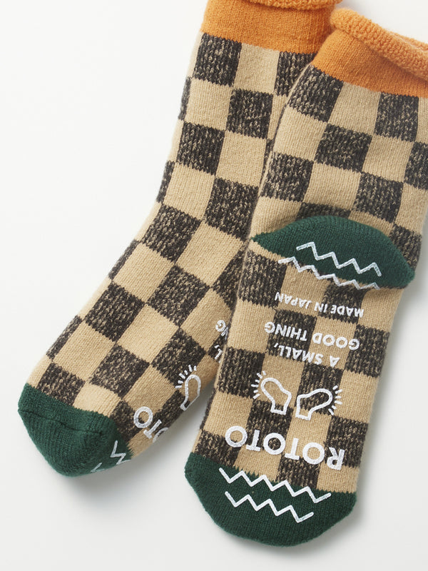 Rototo Checkerboard Room Socks in Orange Green