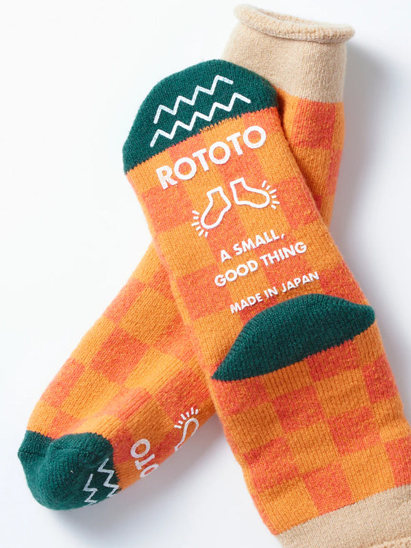 Rototo Checkerboard Room Socks in Beige Green