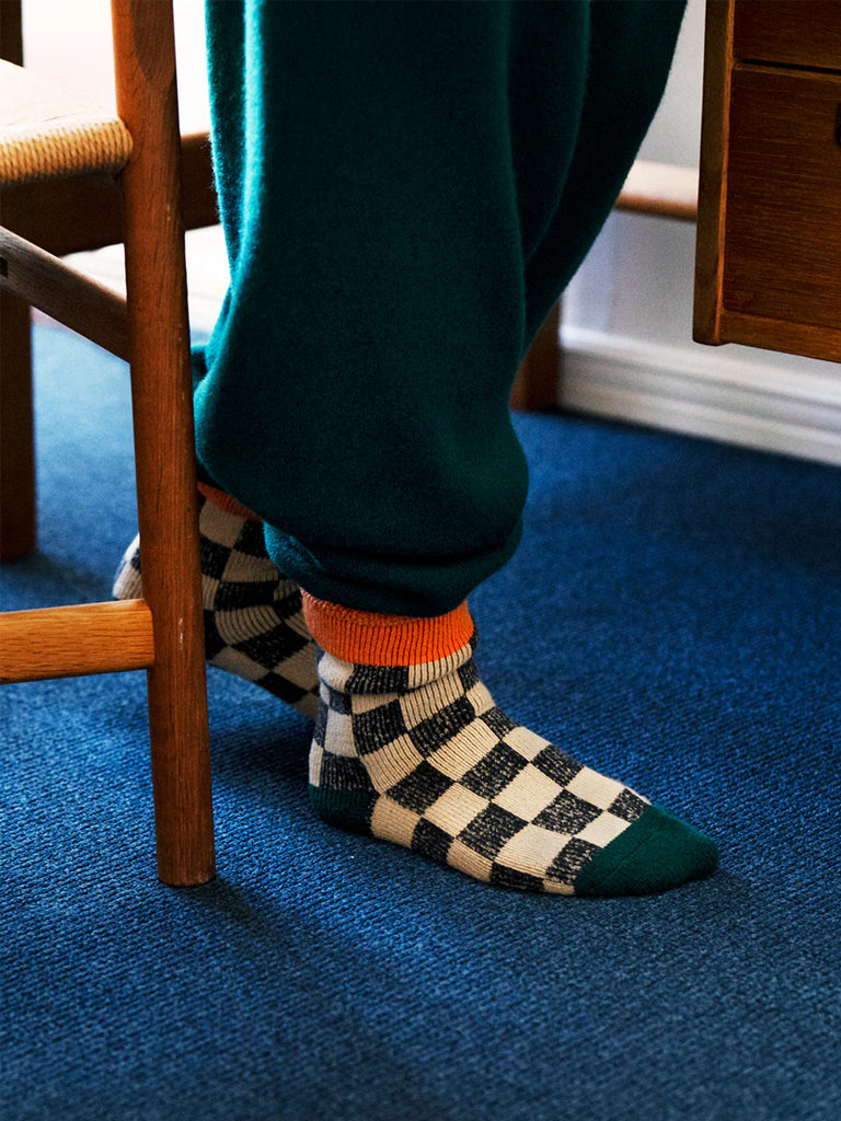 Rototo Checkerboard Room Socks in Orange Green