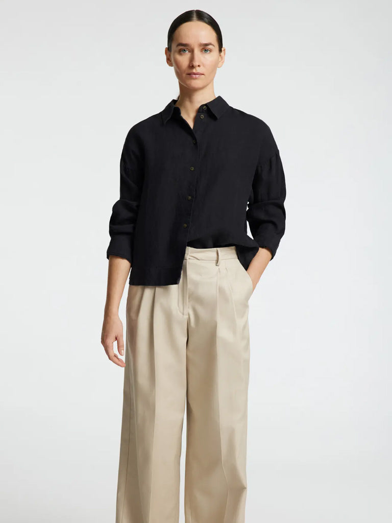 Selected Femme Linnie Linen Shirt in Black