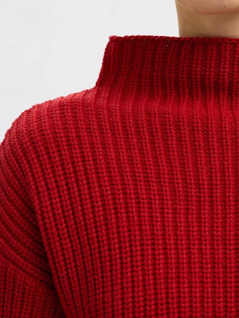 Selected Selma Sweater in Red