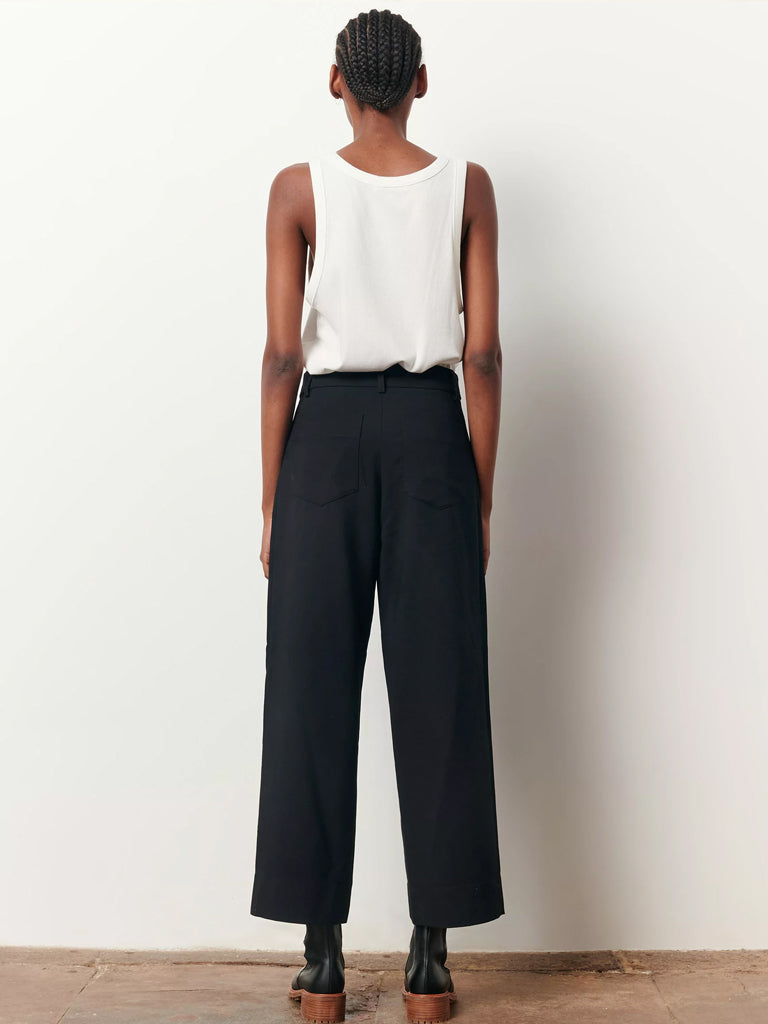 Sessun Hudkin Trousers in Black