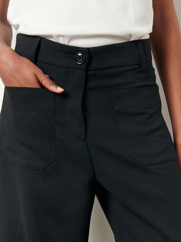 Sessun Hudkin Trousers in Black