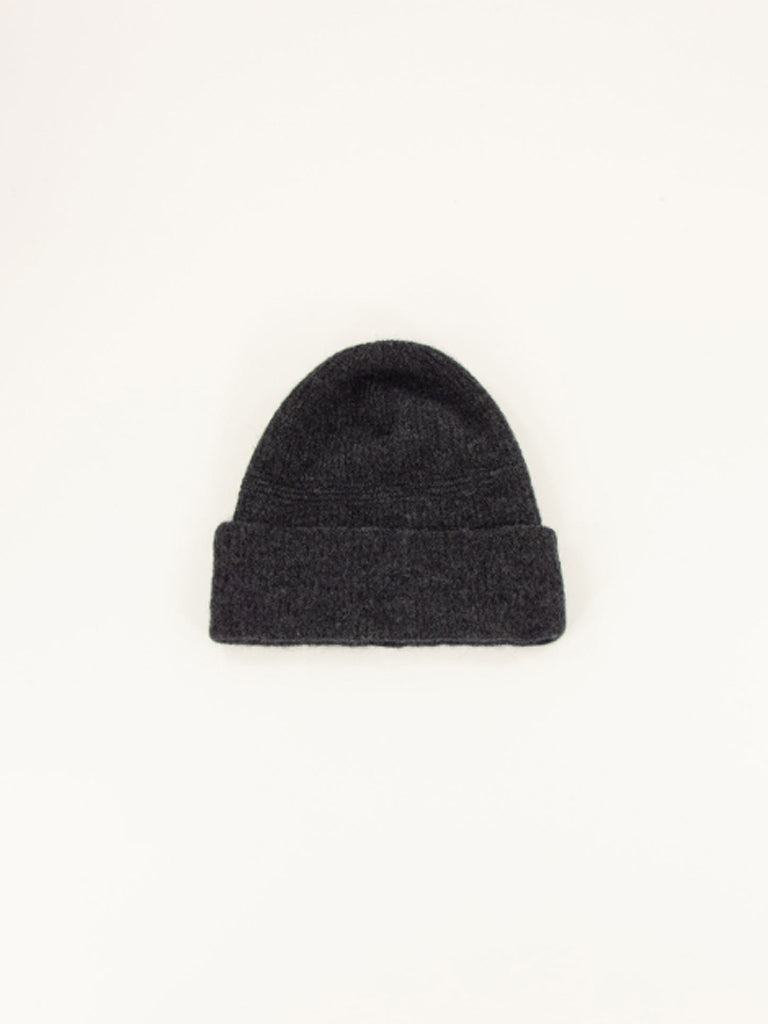 Sessun Rowa Beanie in Carbonella