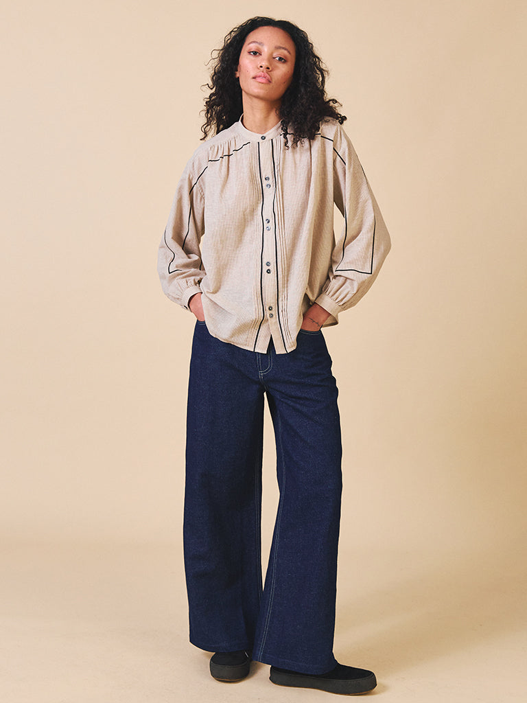 Sideline Willow Shirt in Stone