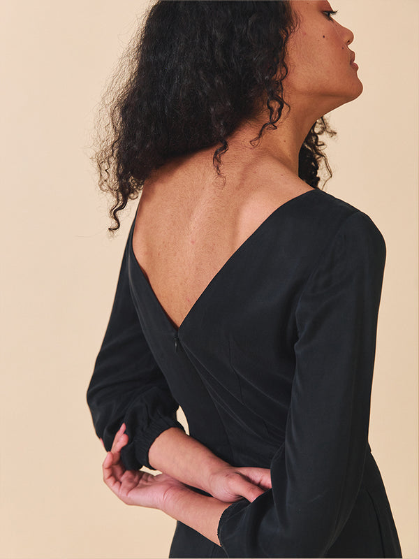Sideline Sienna Dress in Black