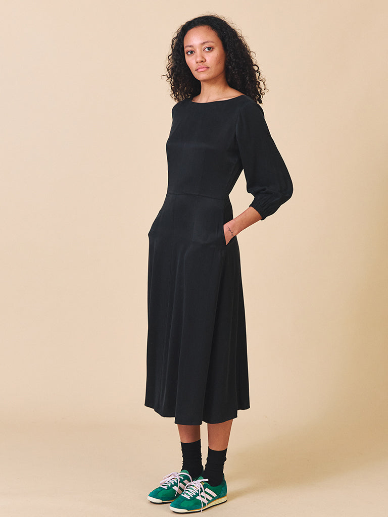 Sideline Sienna Dress in Black