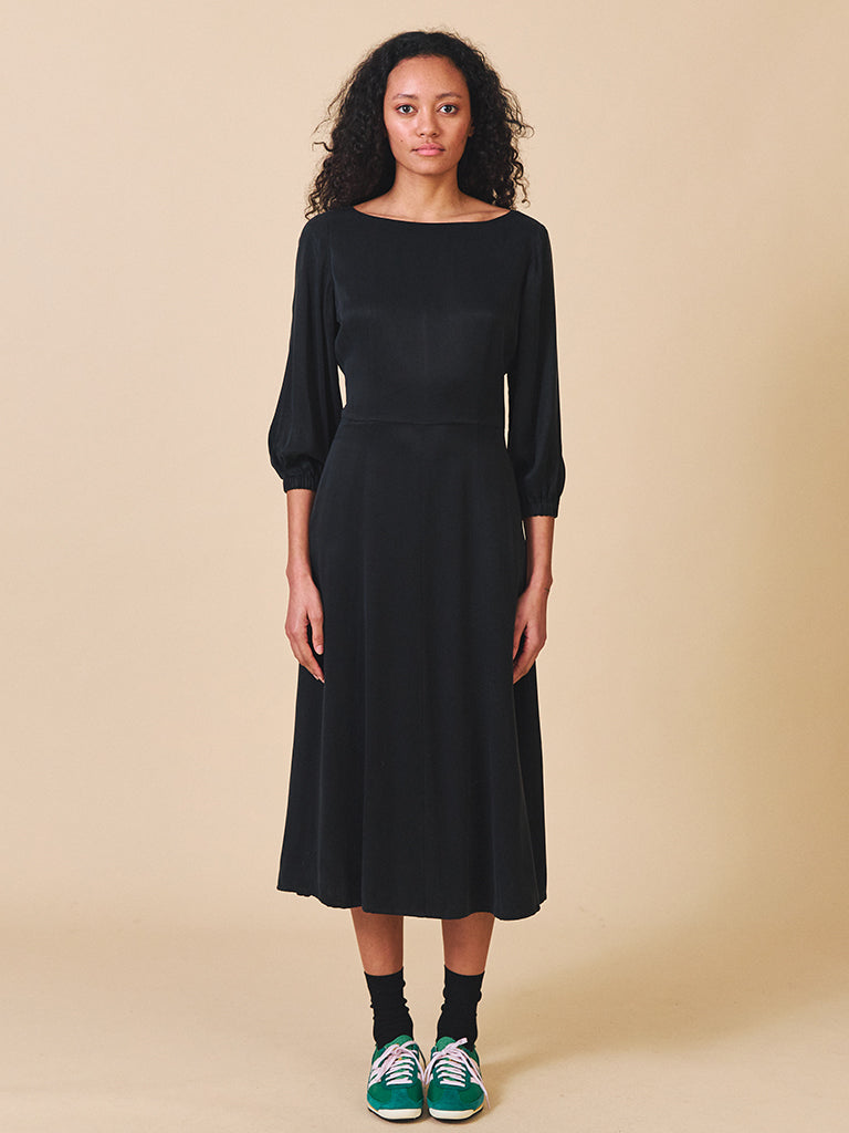 Sideline Sienna Dress in Black