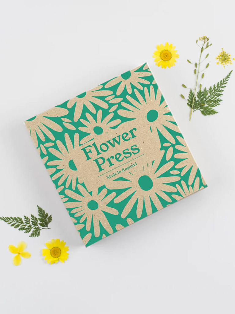 Studio Wald Daisy Flower Press in Daisy