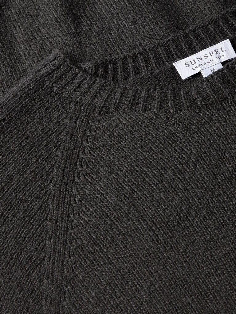 Sunspel Lambswool Crew Neck in Drill Green